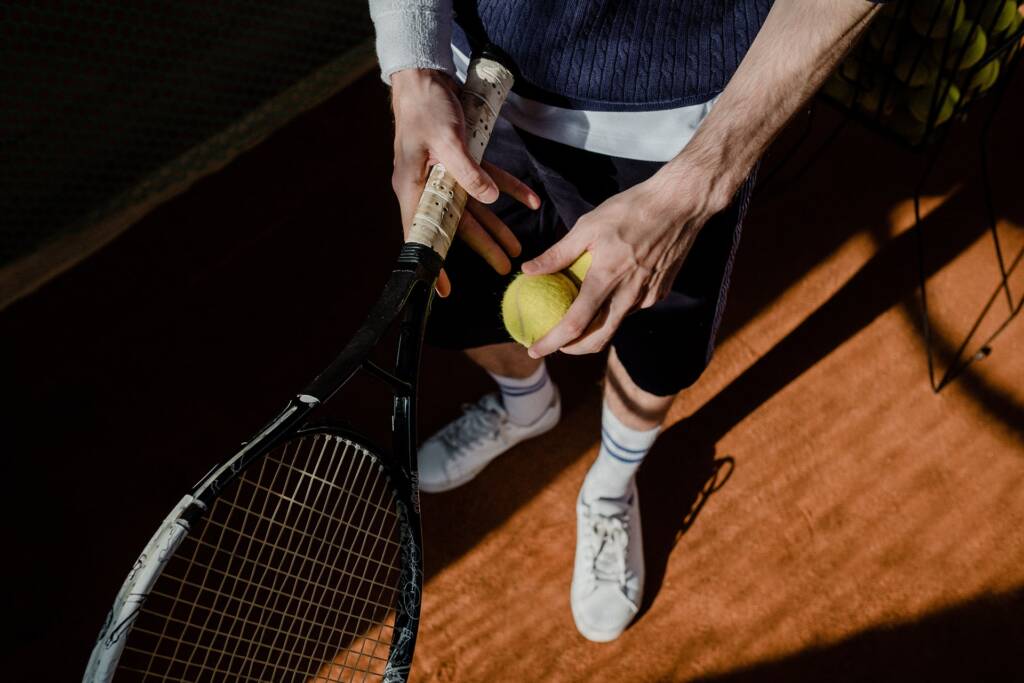 How to start playing tennis with zero skills